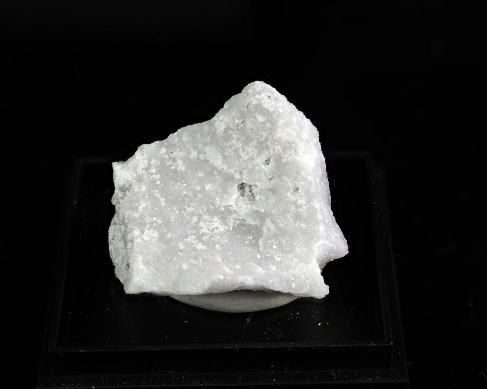 Ambrinoite
